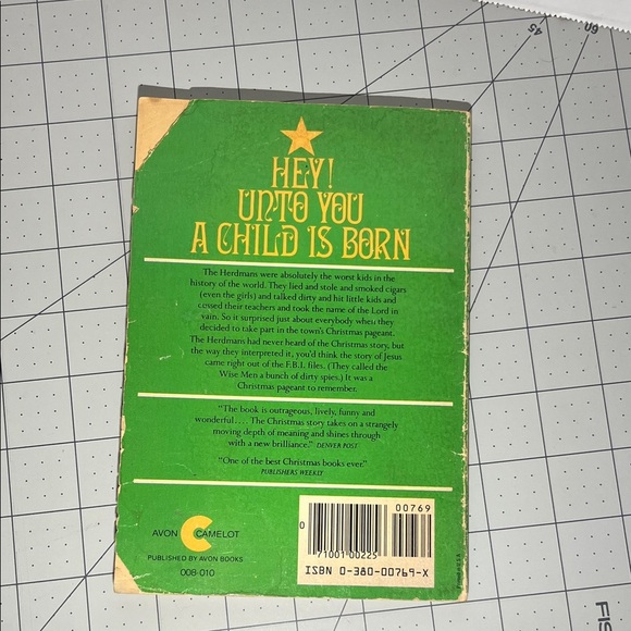 The Best Christmas Pageant Ever Book - Picture 2 of 6